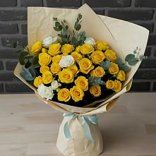 Букет цветов из:  Розы в Туме