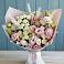 Букет цветов из: Альстромерии и Розы в Туме