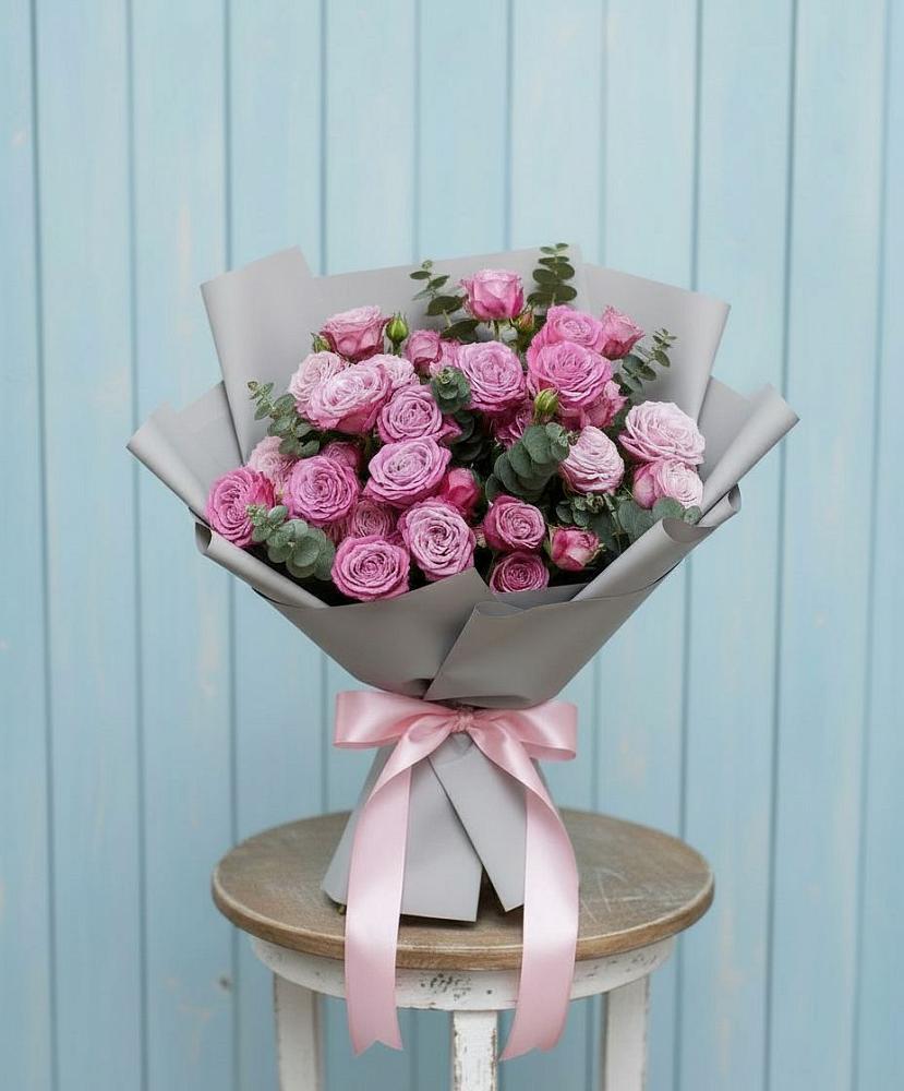 Букет цветов из: Розы в Туме