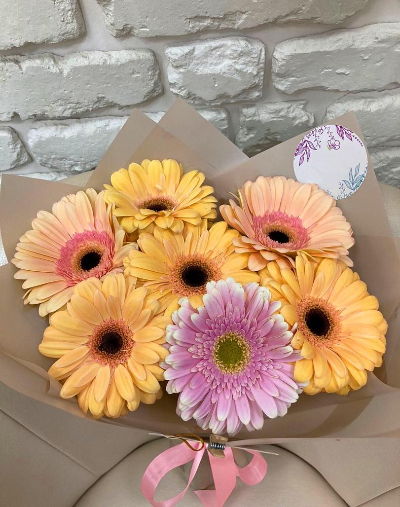 Букет цветов из: Герберы в Туме