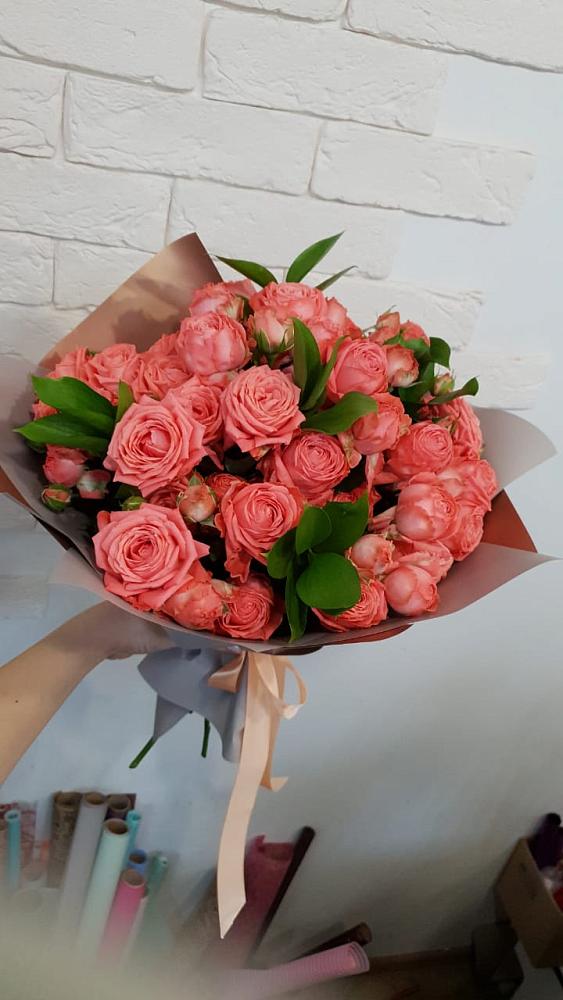 Букет цветов из: Розы в Туме