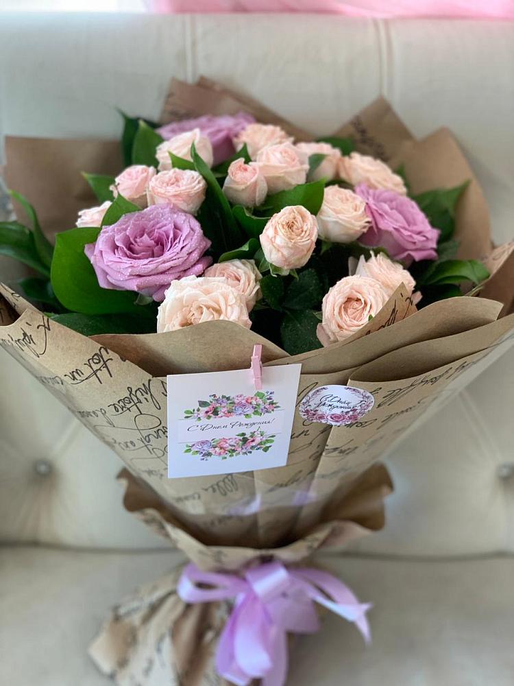 Букет цветов из: Розы в Туме