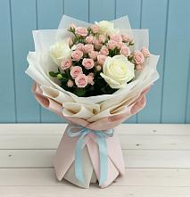 Букет цветов из:  Розы #REPLACE_PRED# Туме