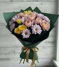 Букет цветов из:  Хризантемы и Розы в Туме