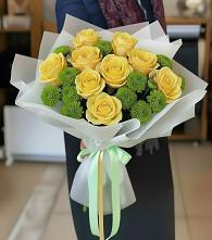 Букет цветов из:  Хризантемы и Розы в Туме