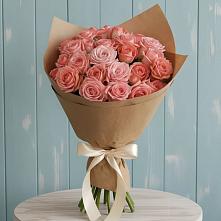 Букет цветов из:  Розы в Туме