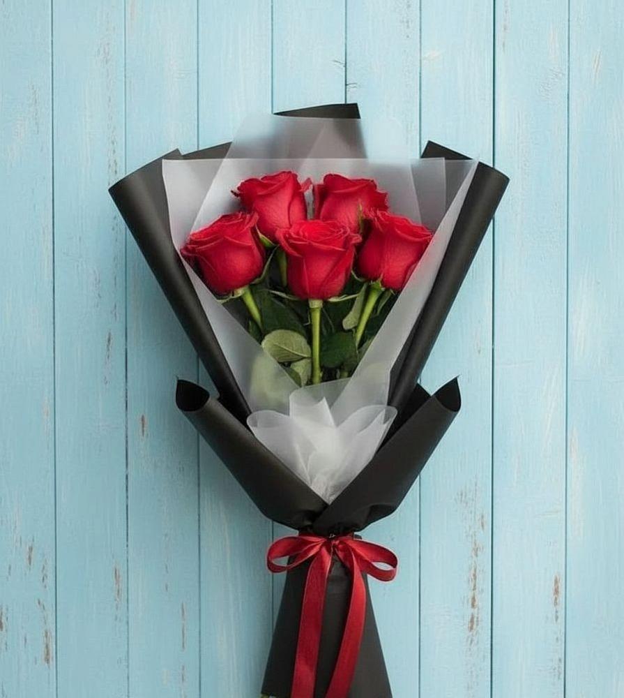 Букет цветов из: Розы в Туме